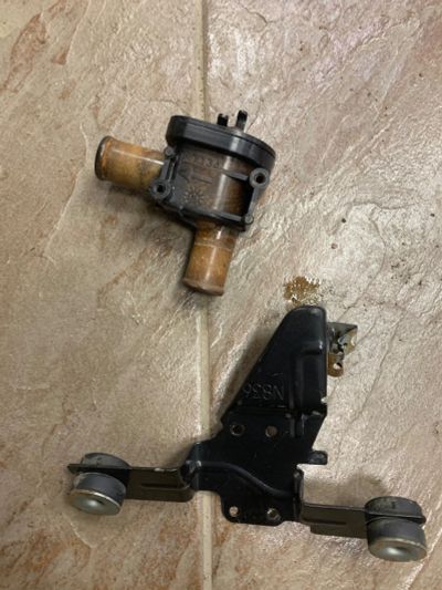 Лот: 15027177. Фото: 1. Заслонка отопителя Toyota gzx90. Другое (автозапчасти)