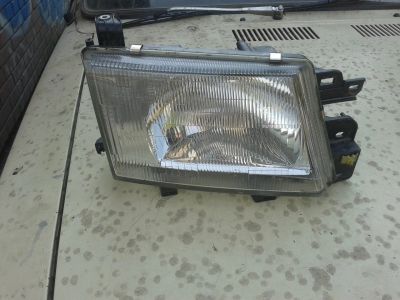 Лот: 4273455. Фото: 1. Блок-фара Subaru Forester SF5... Оптика и освещение