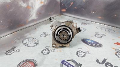 Лот: 23590094. Фото: 1. Насос вакуумный Hyundai HD72 D4DB... Двигатель и элементы двигателя
