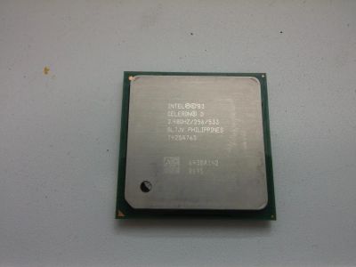 Лот: 11356904. Фото: 1. Процессор Intel celeron 2.40GHZ. Процессоры