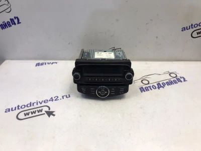 Лот: 21709631. Фото: 1. магнитола штатная Chevrolet Cruze... Двигатель и элементы двигателя
