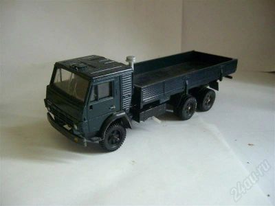 Лот: 526671. Фото: 1. Камаз длинномер. Автомоделизм