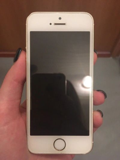 Лот: 10780343. Фото: 1. iPhone 5s. Смартфоны