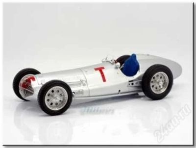 Лот: 1553208. Фото: 1. 1/18 CMC Mercedes-Benz W154GP. Автомоделизм