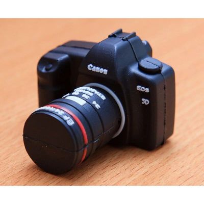 Лот: 10407067. Фото: 1. Флешка в виде фотоаппарата 16... USB-флеш карты