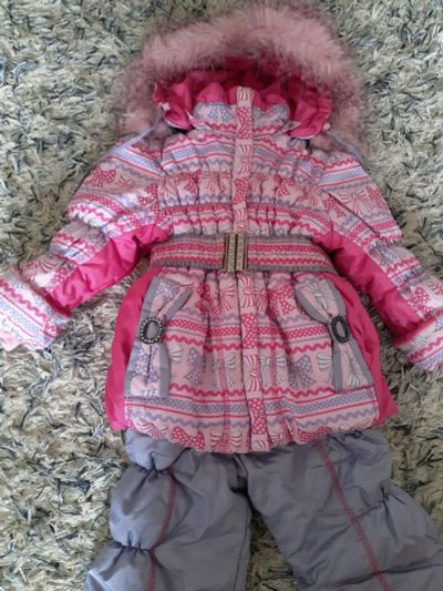 Лот: 14665880. Фото: 1. Костюм зимний на девочку 3года. Костюмы, пиджаки, комбинезоны