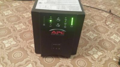 Лот: 6401421. Фото: 1. ИБП APC Smart-UPS 750. ИБП, аккумуляторы для ИБП