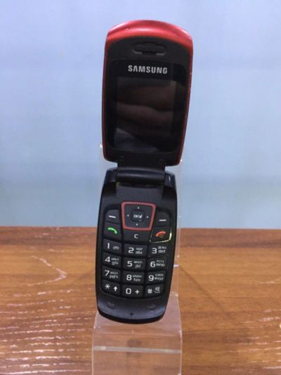 Лот: 9754917. Фото: 1. Сотовый Samsung sgh-c270. Кнопочные мобильные телефоны