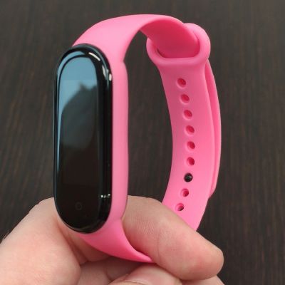 Лот: 16495162. Фото: 1. Ремешок для Xiaomi Mi Band 5... Смарт-часы, фитнес-браслеты, аксессуары