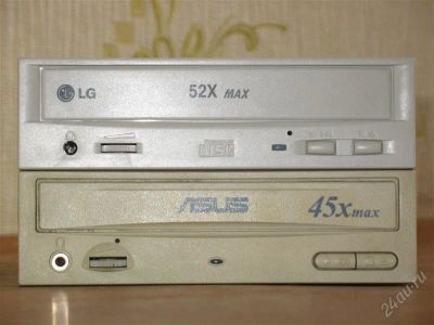Лот: 1509396. Фото: 1. CD-ром (комплект из двух штук). Приводы CD, DVD, BR, FDD
