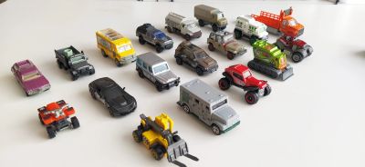 Лот: 18999716. Фото: 1. Машинки игрушки, 18 шт. (Matchbox... Машины и техника