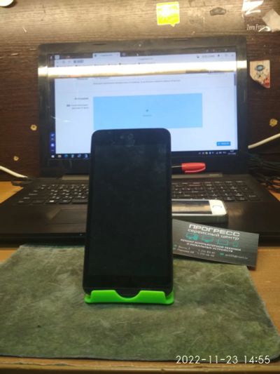Лот: 19644341. Фото: 1. Смартфон Micromax Q338. Смартфоны