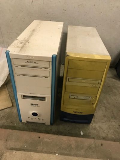 Лот: 14407573. Фото: 1. Системный блок. 2 одним лотом. Корпуса, блоки питания