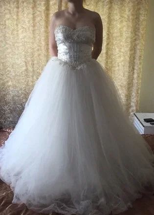 Лот: 8214811. Фото: 1. Новое свадебное платье!!!. Свадебные платья