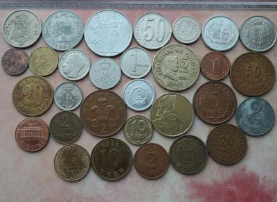 Лот: 9003264. Фото: 1. Коллекция монет мира (№180). Остальные страны