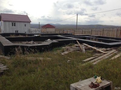 Лот: 13483083. Фото: 1. Участок с фундаментом, 10 соток... Земельные участки