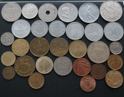 Лот: 10384264. Фото: 1. Коллекция монет мира (№263). Остальные страны