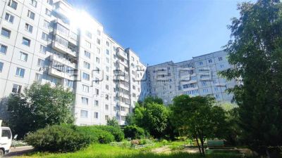 Лот: 20349697. Фото: 1. 3-комнатная квартира на ул. Академгородок... Квартиры, студии