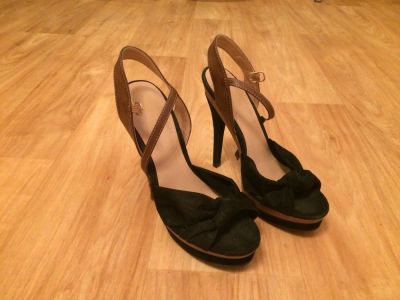 Лот: 7506965. Фото: 1. Боссоножки. Босоножки