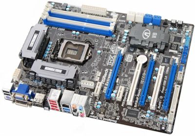 Лот: 11276790. Фото: 1. Asrock Z68 Extreme4. Материнские платы