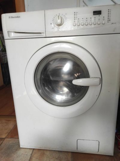 Лот: 25302786. Фото: 1. Стиральная машинка Electrolux... Стиральные машины