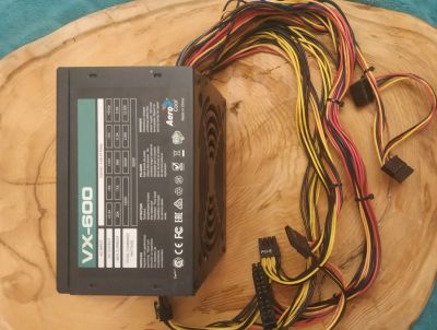 Лот: 18400258. Фото: 1. Блок питания Aerocool VX-600. Корпуса, блоки питания