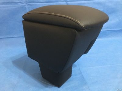 Лот: 17533727. Фото: 1. Подлокотник KIA SOUL 2008 - 2013г... Салон