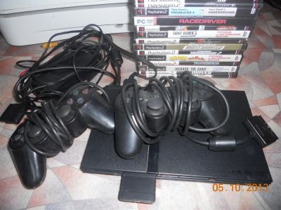Лот: 3250892. Фото: 1. Sony Playstation 2+ 2 джойстика... Игровые приставки, консоли
