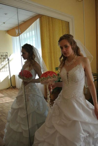 Лот: 7140097. Фото: 1. Платье свадебное. Свадебные платья