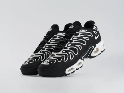 Лот: 25325705. Фото: 1. Кроссовки Nike Air Max Plus Drift. Кеды, кроссовки, слипоны