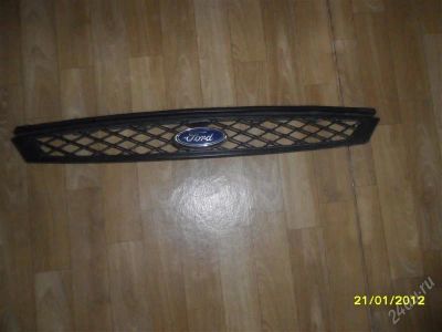 Лот: 1498249. Фото: 1. Решетка радиатора Ford Focus I. Кузов