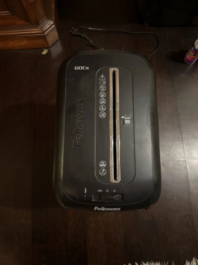 Лот: 21545978. Фото: 1. Уничтожитель бумаги Fellowes PS-60CS... Бумага
