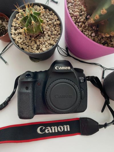 Лот: 17079818. Фото: 1. Canon 6d body. Цифровые зеркальные