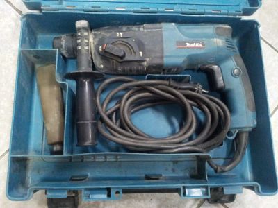 Лот: 3962654. Фото: 1. Продам перфоратор Makita HR2450... Электроинструмент