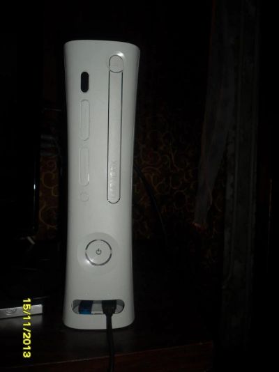 Лот: 3404132. Фото: 1. Xbox 360 arcade. Игровые приставки, консоли