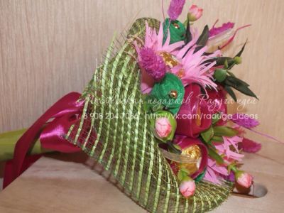 Лот: 4392286. Фото: 1. Букет из конфет. Букеты из конфет, игрушек