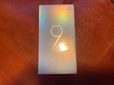 Лот: 15797825. Фото: 1. xiaomi mi 9 64Gb piano black. Смартфоны