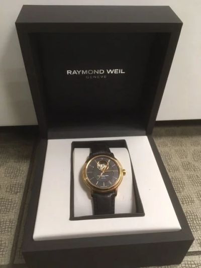 Лот: 15059262. Фото: 1. Швейцарские часы Raymond Weil... Оригинальные наручные часы