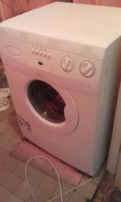 Лот: 5697391. Фото: 1. Продам машинку автомат б/у ARDO... Стиральные машины