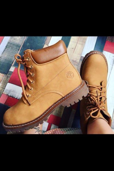 Лот: 8503472. Фото: 1. Продам зимние ботики timberland... Ботинки, полуботинки