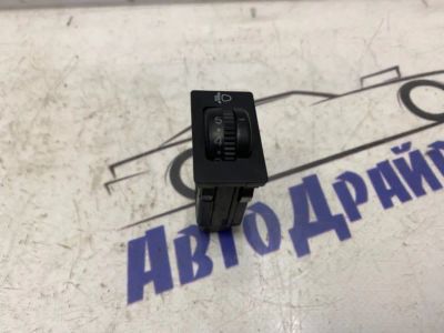 Лот: 21715143. Фото: 1. кнопка регулировки фар Toyota... Двигатель и элементы двигателя