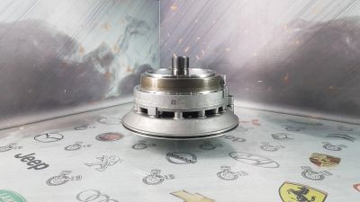 Лот: 23583994. Фото: 1. Насос масляный АКПП BMW X5 N55B30... Трансмиссия