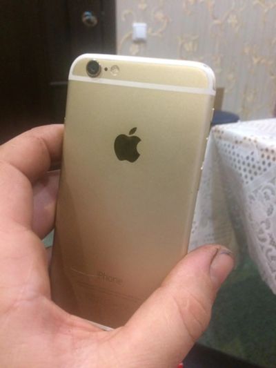 Лот: 10499398. Фото: 1. iPhone 6. Смартфоны