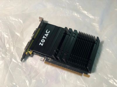 Лот: 21422448. Фото: 1. Видеокарта Zotac GT610 1024Mb... Видеокарты