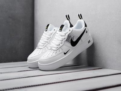 Лот: 13453539. Фото: 1. Кроссовки Nike Air Force 1 LV8... Кеды, кроссовки, слипоны