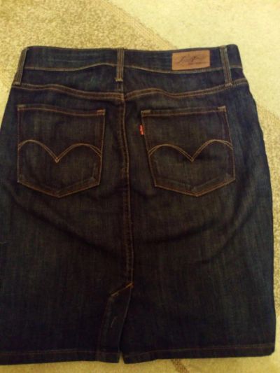 Лот: 6779977. Фото: 1. Юбка джинсовая, р.xs levis. Юбки