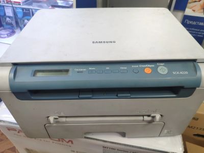 Лот: 24628069. Фото: 1. МФУ Samsung SCX-4200 не работает. МФУ и копировальные аппараты