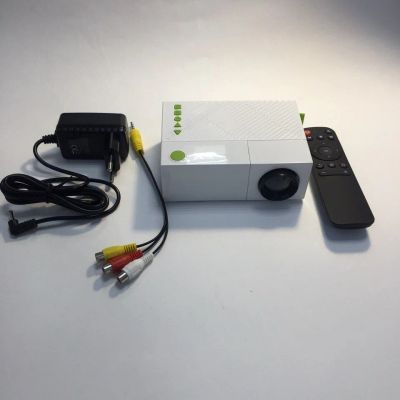 Лот: 11337943. Фото: 1. Проектор LED YG310 белый. Проекторы
