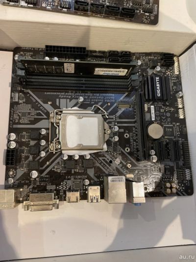 Лот: 18329916. Фото: 1. Материнская плата Gigabyte z370m... Материнские платы
