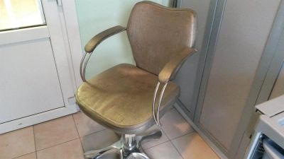 Лот: 3155166. Фото: 1. Кресла парикмахерские. Другое (мебель)